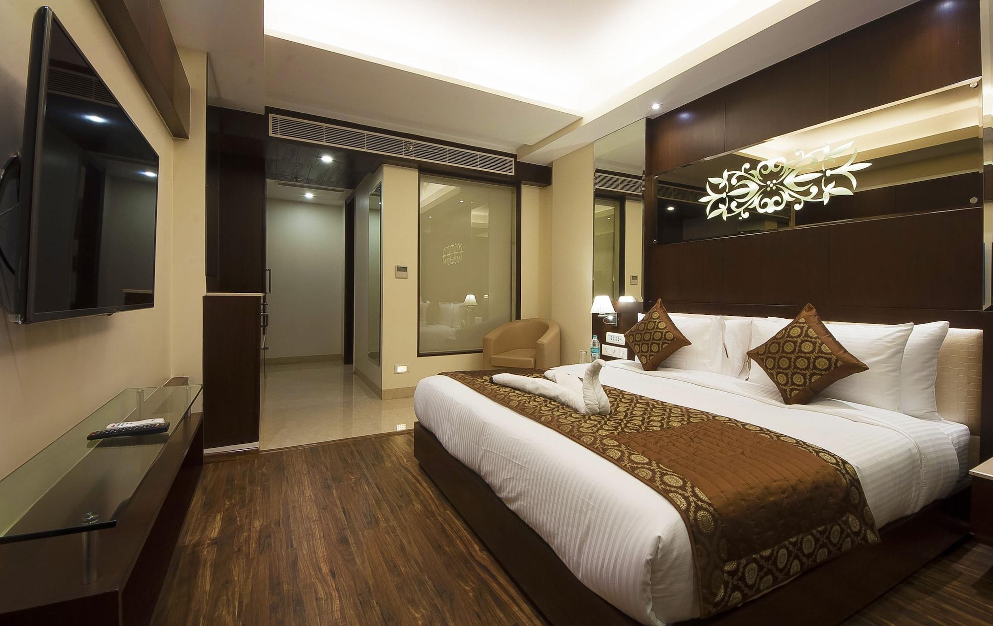 Hotel Golden Grand Δελχί Εξωτερικό φωτογραφία
