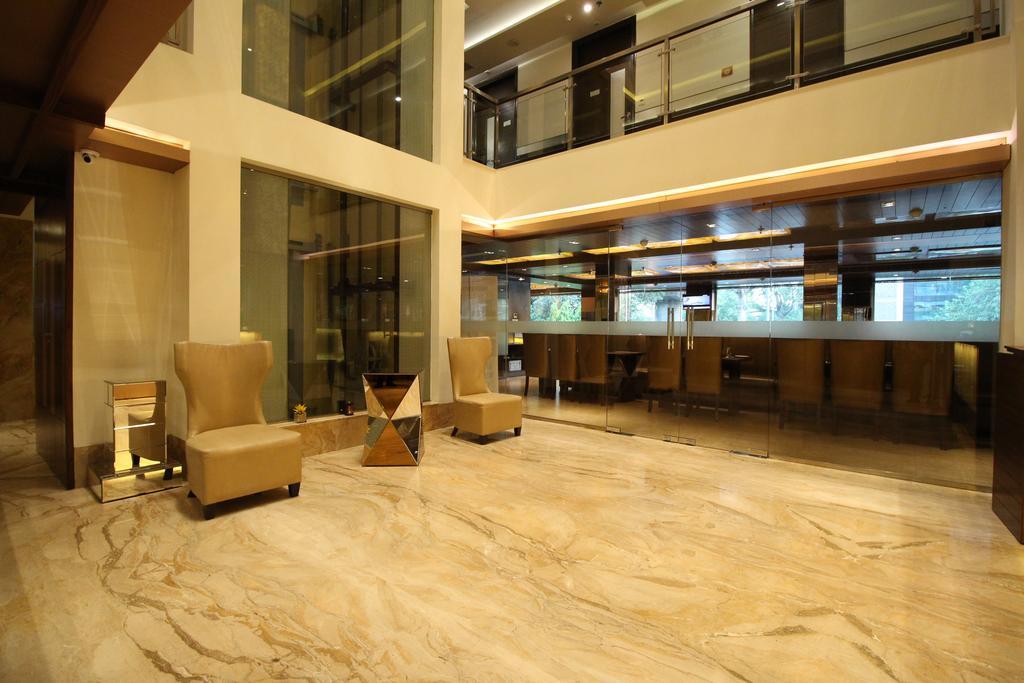 Hotel Golden Grand Δελχί Εξωτερικό φωτογραφία